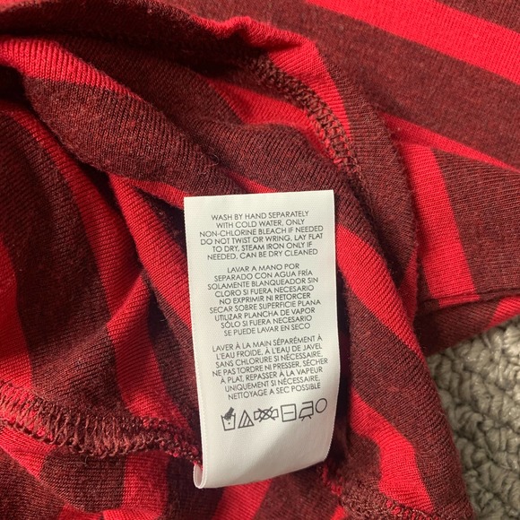 Cabi Womens Tee Shirt Size Small Red Striped Short Sleeves Sweet Talk 3631 - Picture 11 of 12